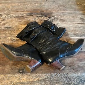 John Fluevog mid calf boot in black leather with buckles and zipper